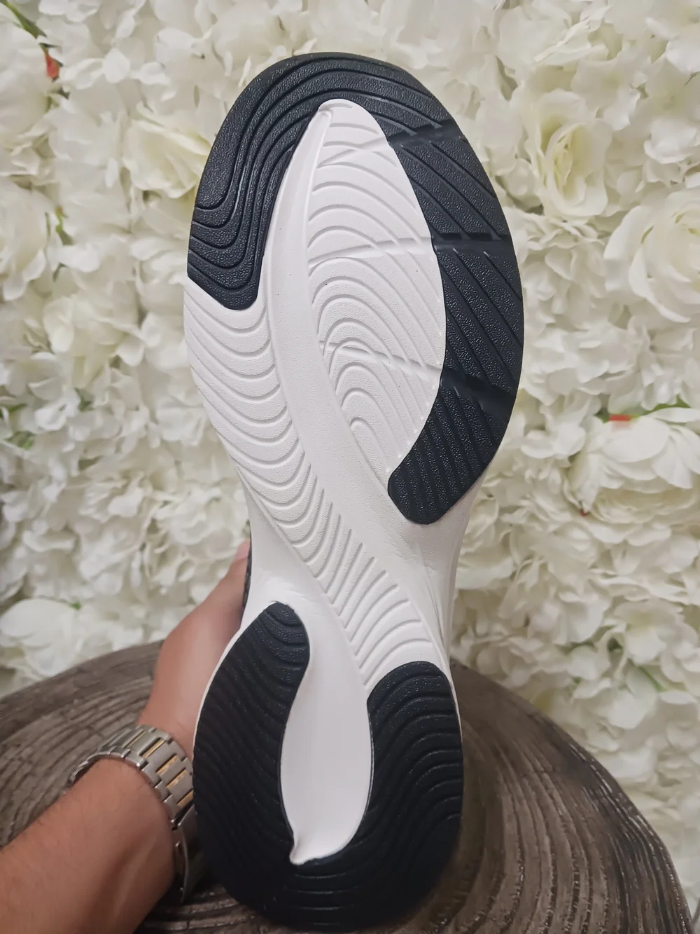Men's Black and White Performance Running Sneakers